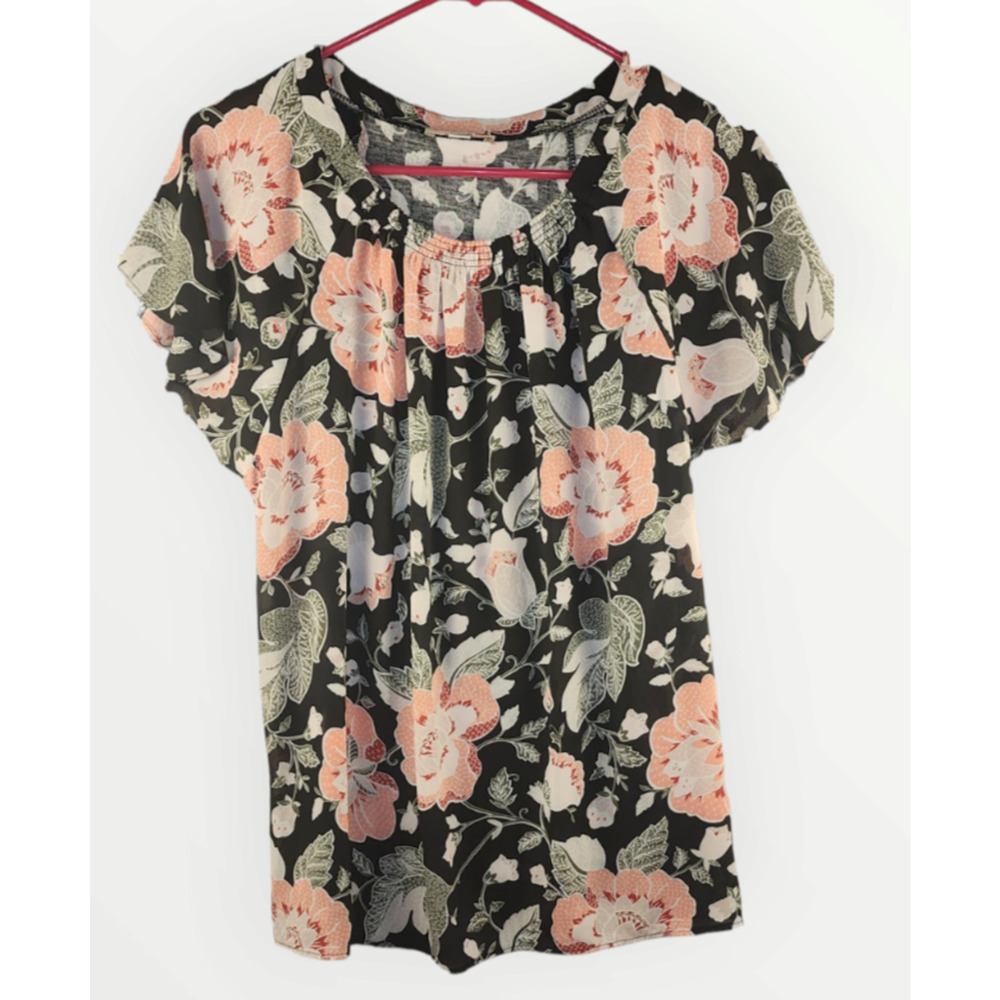 LOFT Womens Size Small Blouse Black with Floral Pattern Short Sleeve